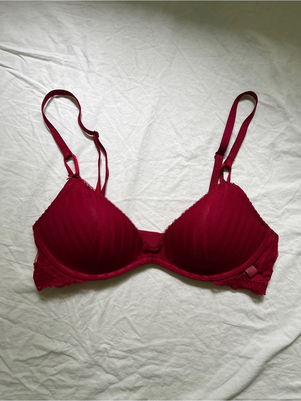 Victoria's Secret Wireless Deep Burgundy Lace-Trim Push Up Bra